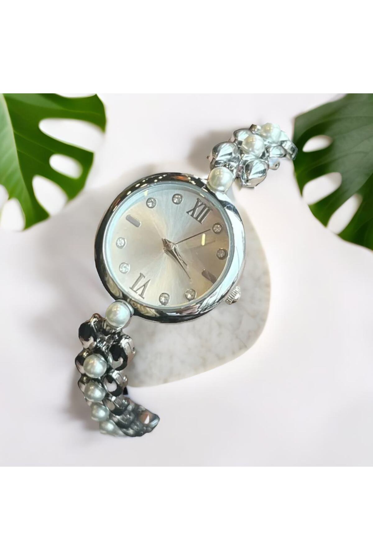 İncili Kordon Kadın Kol Saati