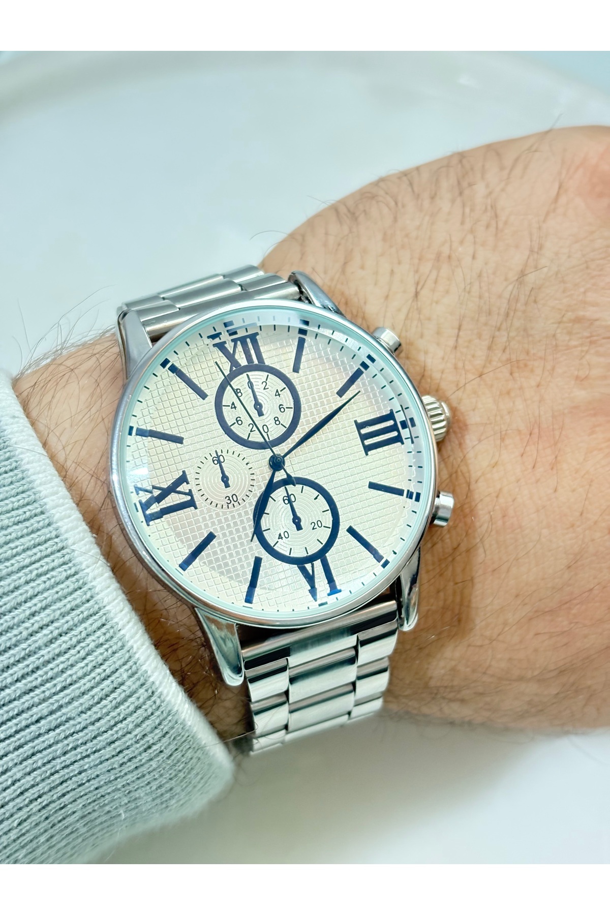 Analog Erkek Mavi Roma Rakamlı Gümüş Kordon Beyaz Kadran Kol Saati