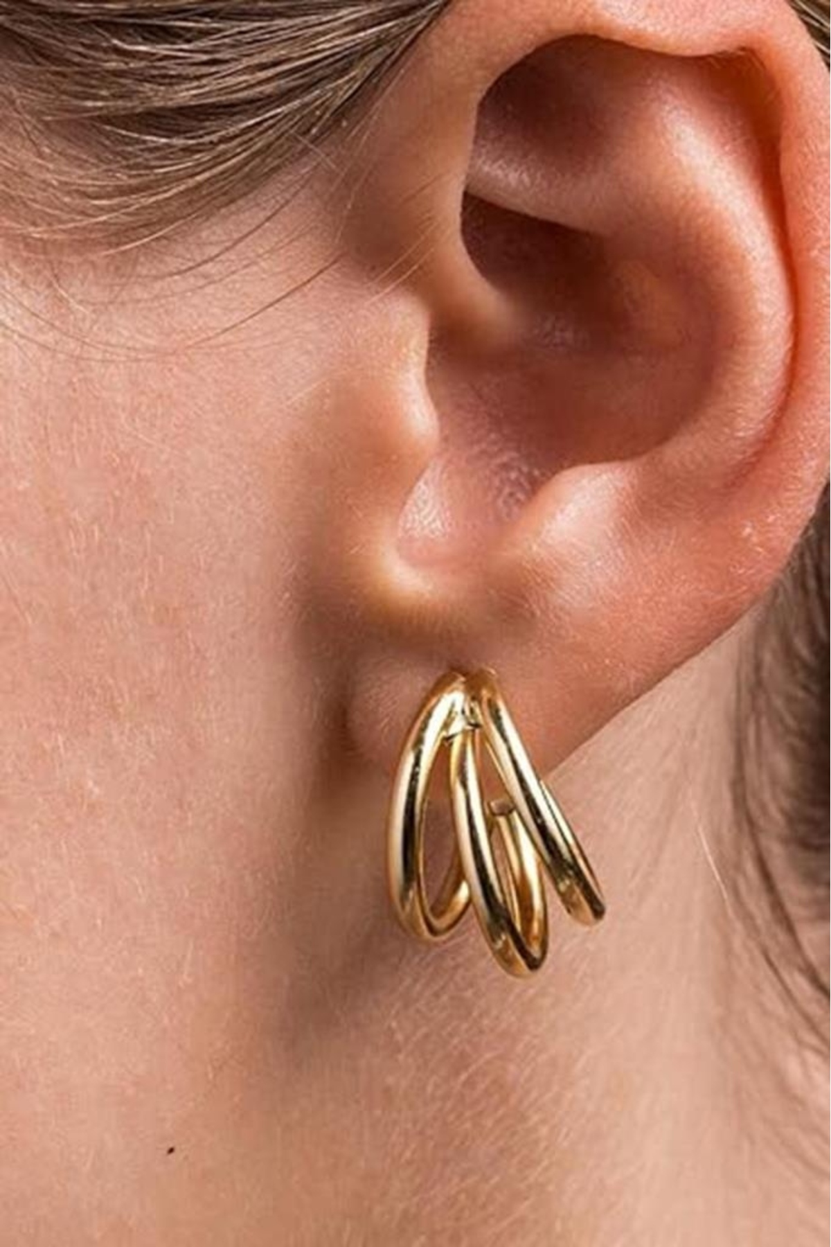 Üç Sıra Kesik Halka Altın Renk Kadın Küpe