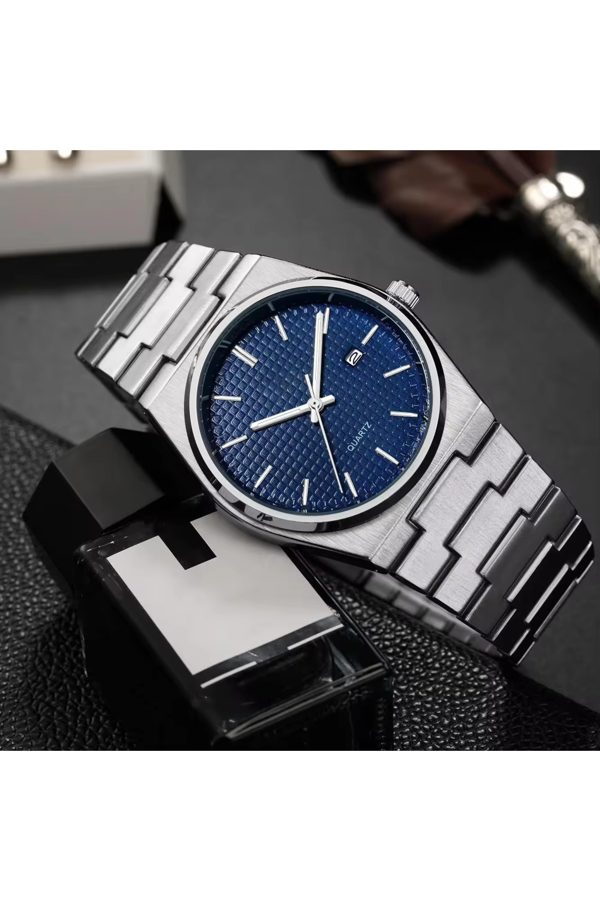 Çelik Kordon Çelik Kasa Blue Motifli Kadran Erkek Saati