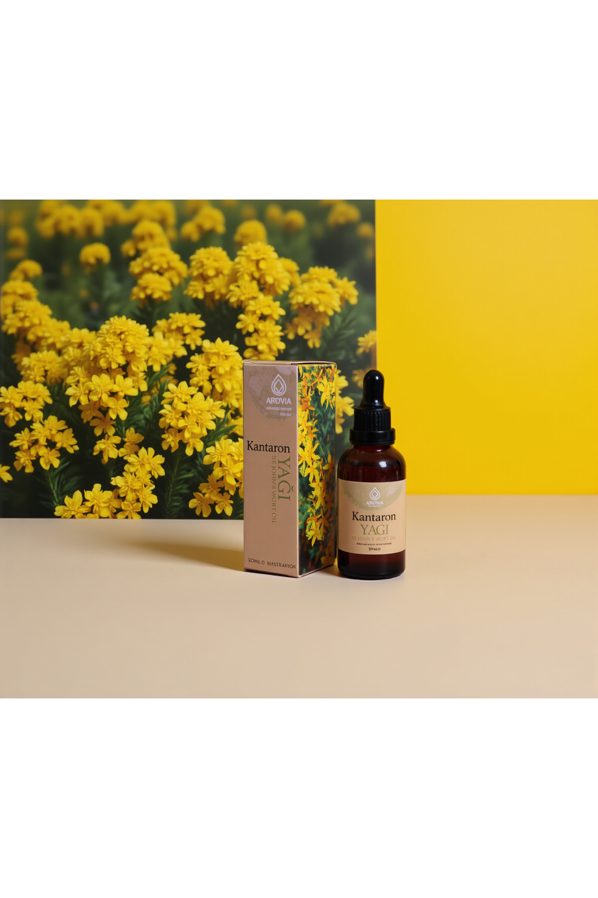 Doğal Kantaron Yağı Damlalıklı Cam Şişede 50ml